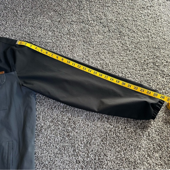 Men’s Voyager Windbreaker Jacket LARGE - Picture 4 of 11